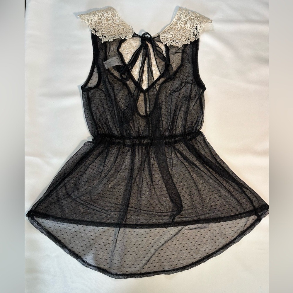 Zoah Design Women's Size XXS Elegant  & Sexy Black Sheer Net Feminine Lace Tunic - Picture 2 of 6
